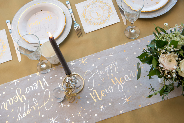 White table runner with gold Happy New Year print 30cm x 3m - Image 2